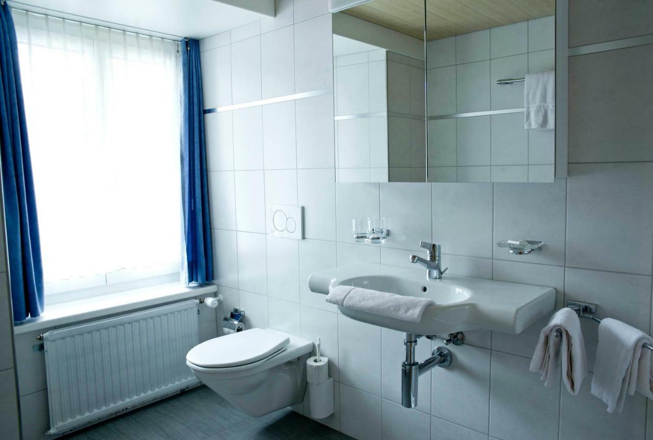 Hotel Alpina Unterschächen 외부 사진