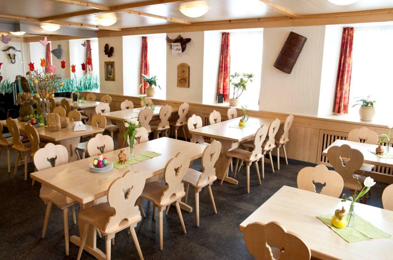 Hotel Alpina Unterschächen 외부 사진